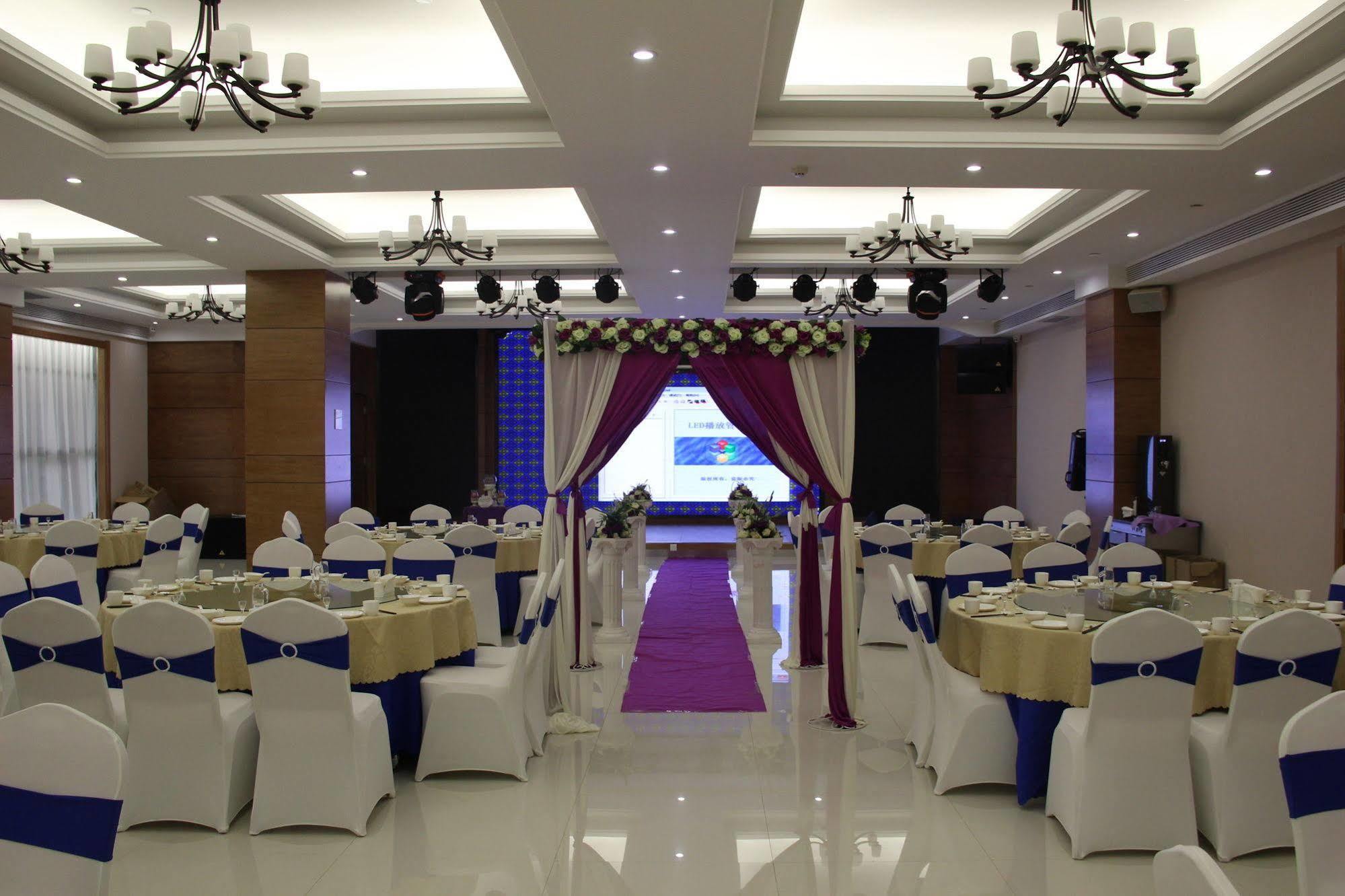 Holiday Inn Express Ordos Dongsheng By Ihg Exterior photo