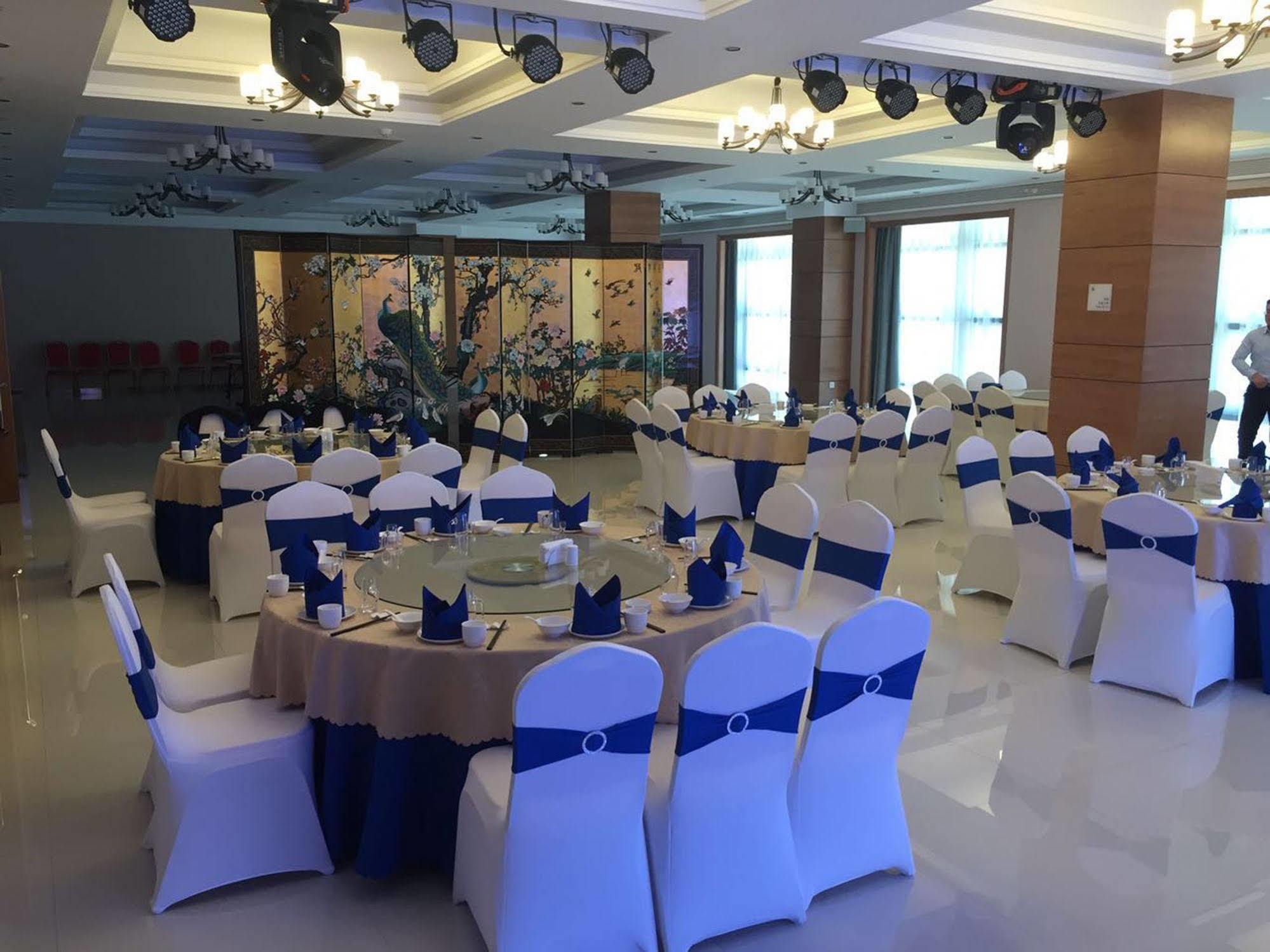 Holiday Inn Express Ordos Dongsheng By Ihg Exterior photo